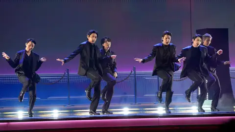 BTS durante una actuación BTS durante una actuación