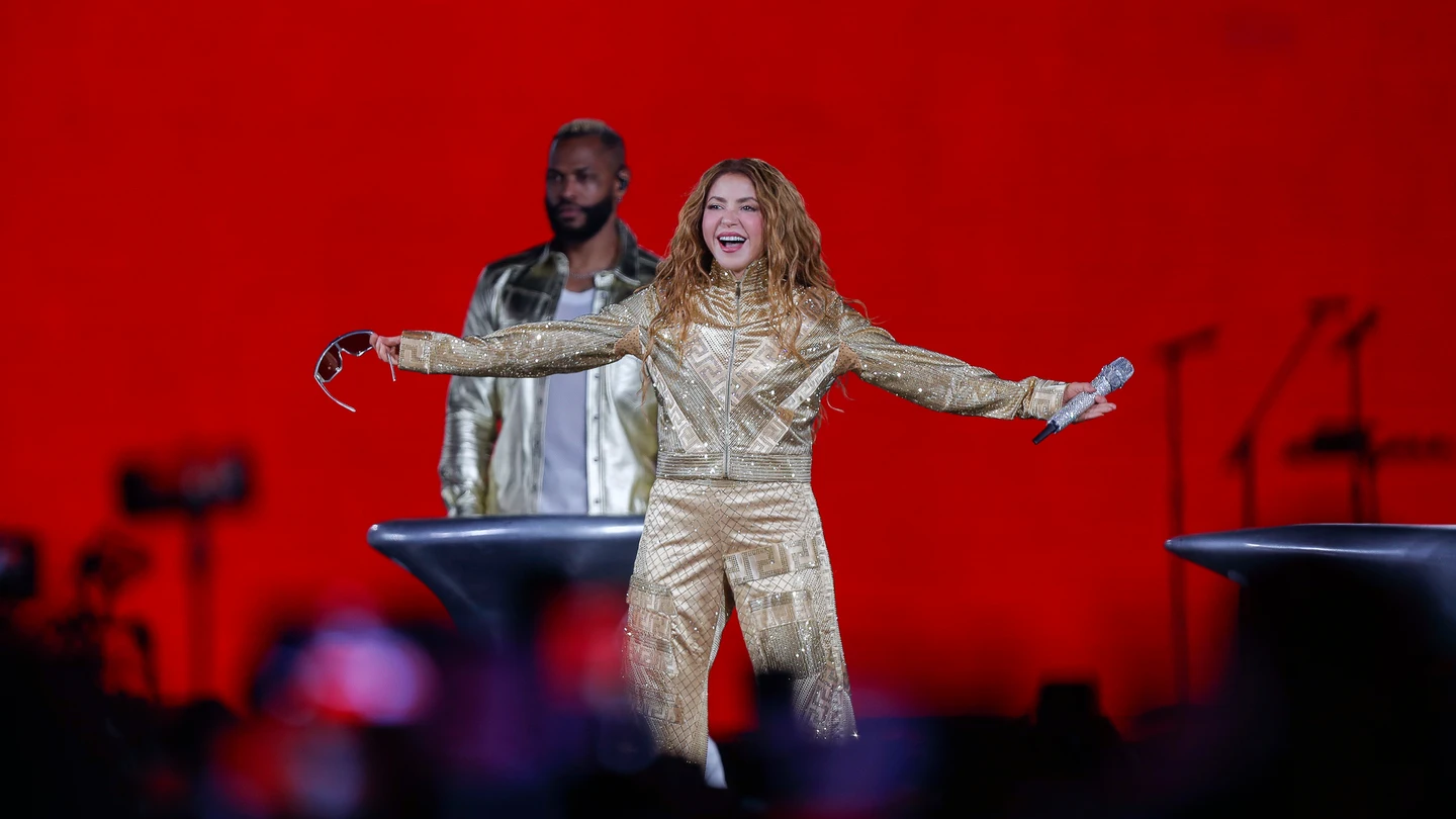 Shakira Shakira