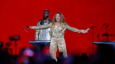 Shakira supera 400.000 asistentes en Zócalo y cierra su gira por México con nuevo récord