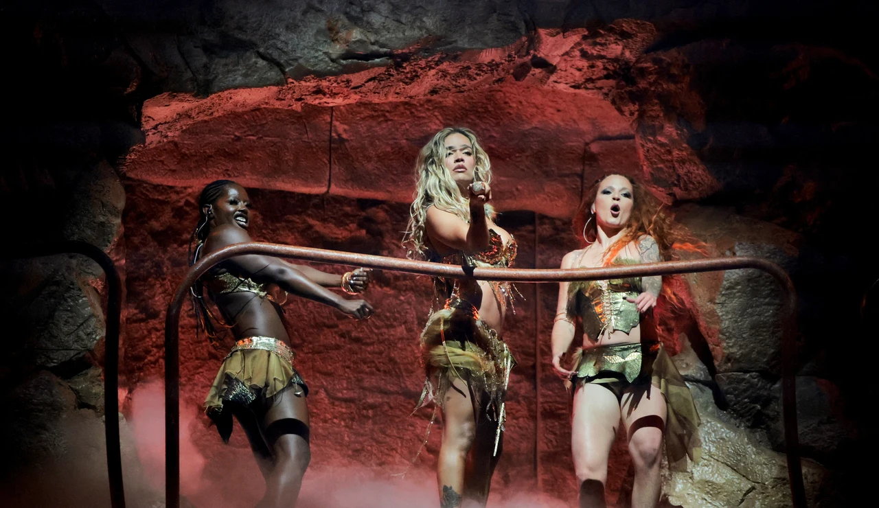 Karol G en su actuación en Coachella.