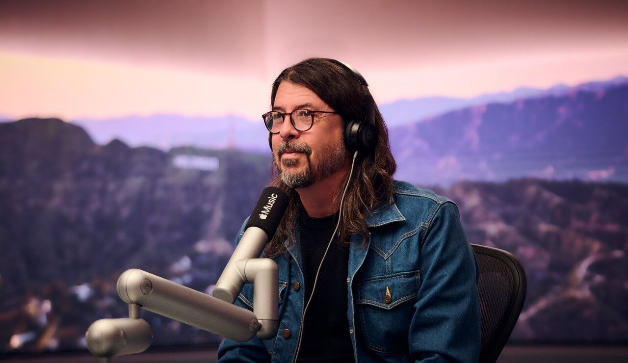 Dave Grohl durante su entrevista con Zane Lowe
