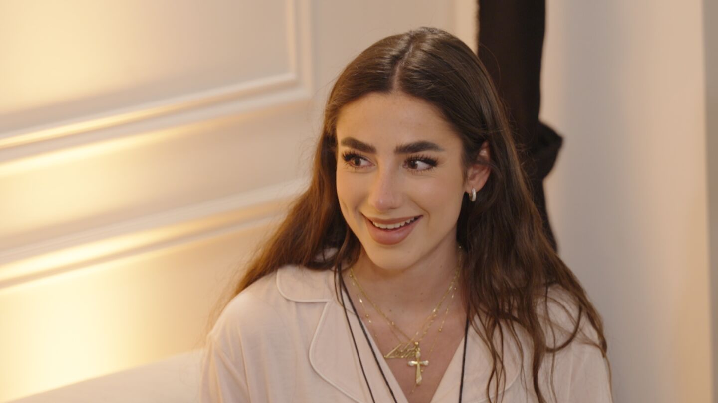 Flooxer estrena ma&ntilde;ana jueves &lsquo;Pyjamada&rsquo;, el docurreality con Lola Lolita, que presenta adem&aacute;s su tr&aacute;iler oficial