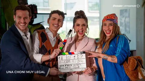 Una choni muy legal Una choni muy legal