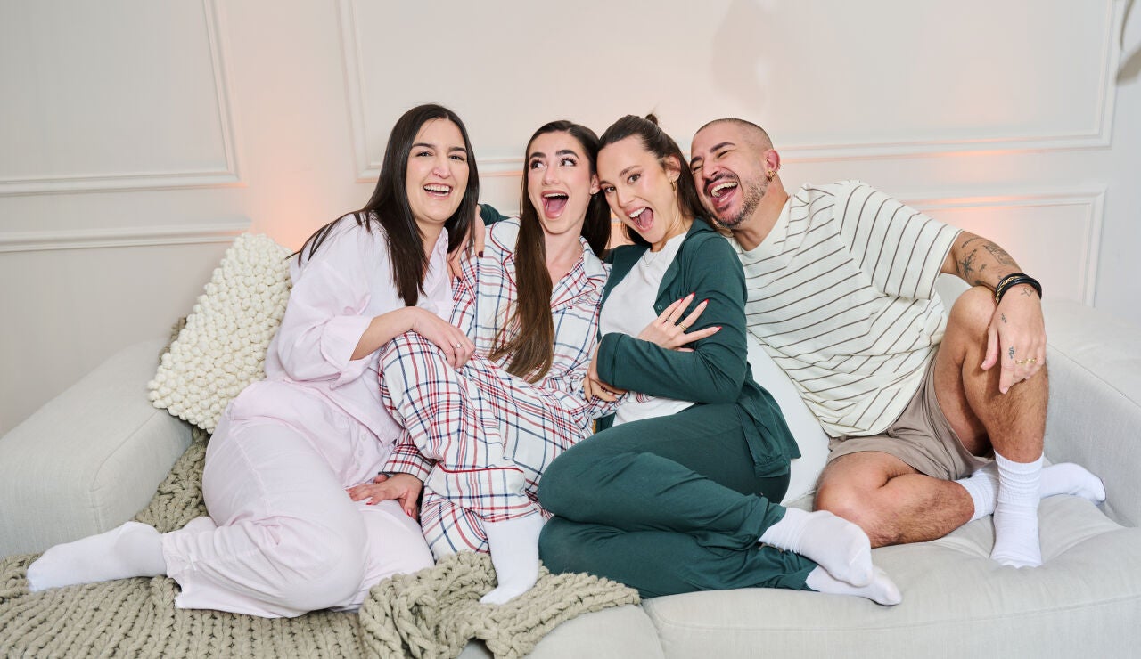 Lola Lolita y sus invitados al sexto episodio de Pyjamada