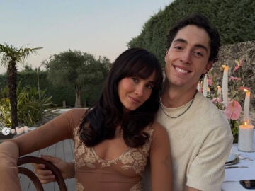 Aitana y Plex.