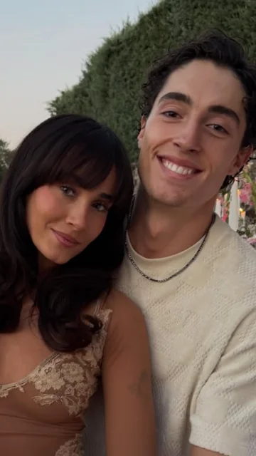 Aitana y Plex. Aitana y Plex.