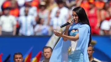 María Becerra actuando en la final del Mundial María Becerra actuando en la final del Mundial