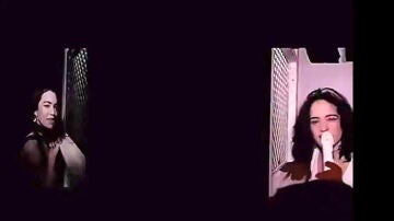 Lali Exp&oacute;sito en el confesionario de Rosal&iacute;a