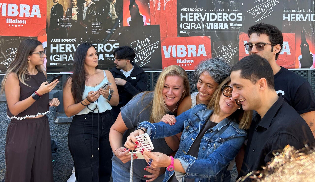 Arde Bogot&aacute; con sus fans