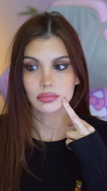 Cristinini y AuronPlay en sus streams. Cristinini y AuronPlay en sus streams.