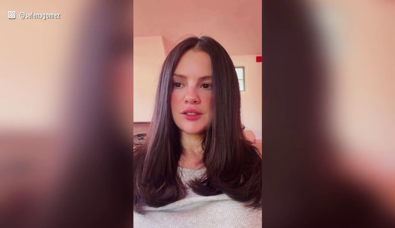 Selena Gomez dice que vapear le ha cambiado la voz y culpa a la nicotina