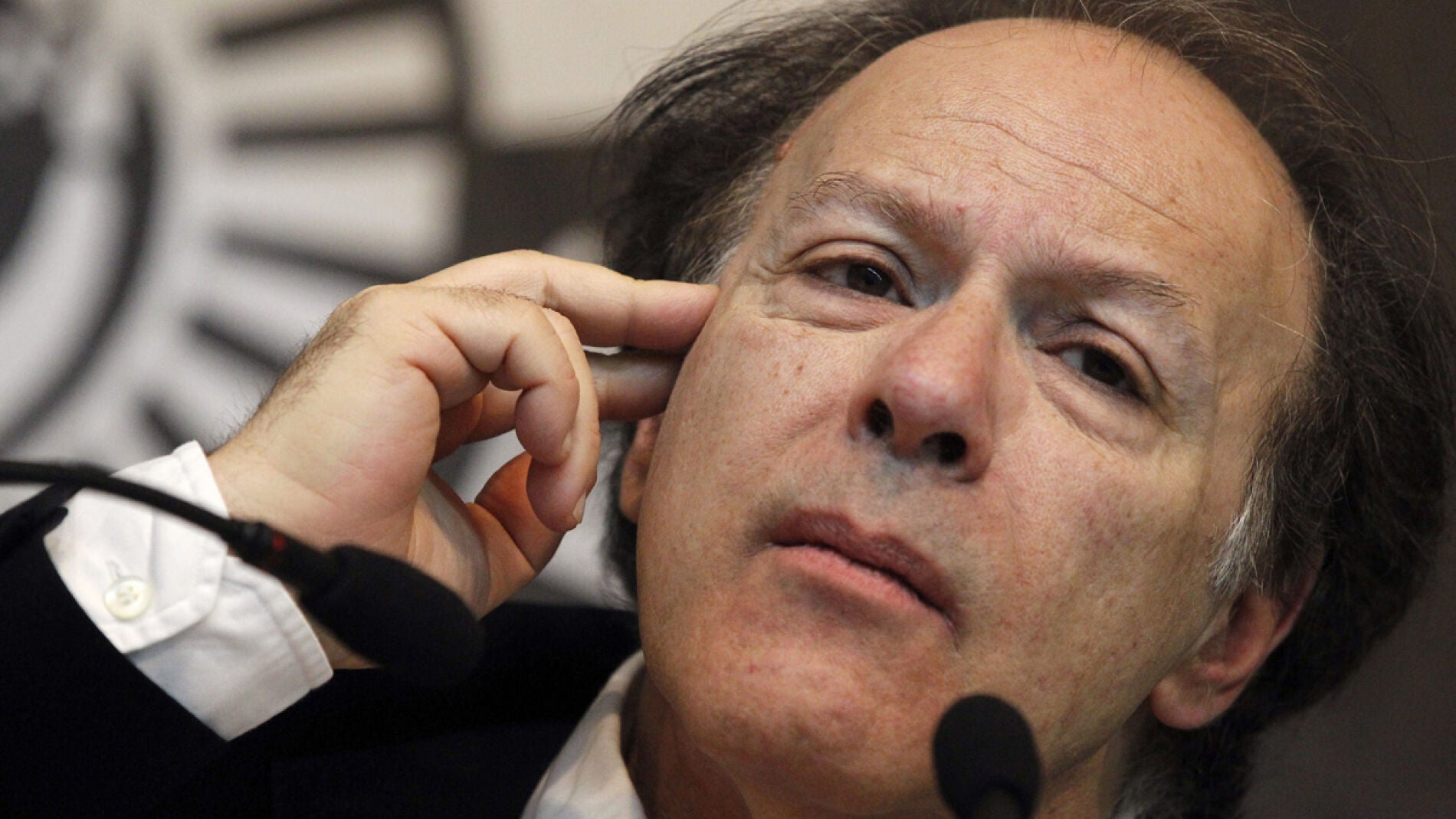 El escritor Javier Mar&iacute;as