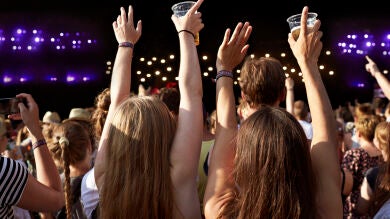 Los ocho tipos de fans más odiosos que tienes que soportar cuando vas a un concierto