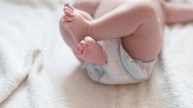 Hablamos con familias que compran por 10.000 euros los óvulos que otras mujeres donan por 1.000