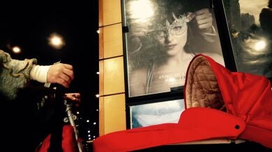 Fui a ver '50 sombras más oscuras' rodeada de madres y bebés lactantes