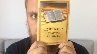 Pasé una mañana con los testigos de Jehová para entender a Dios