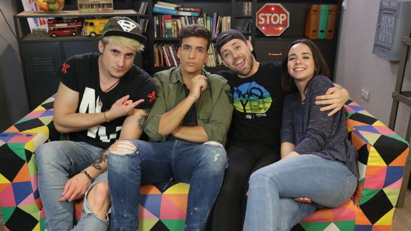 Xuso Jones visita ‘Roomies’