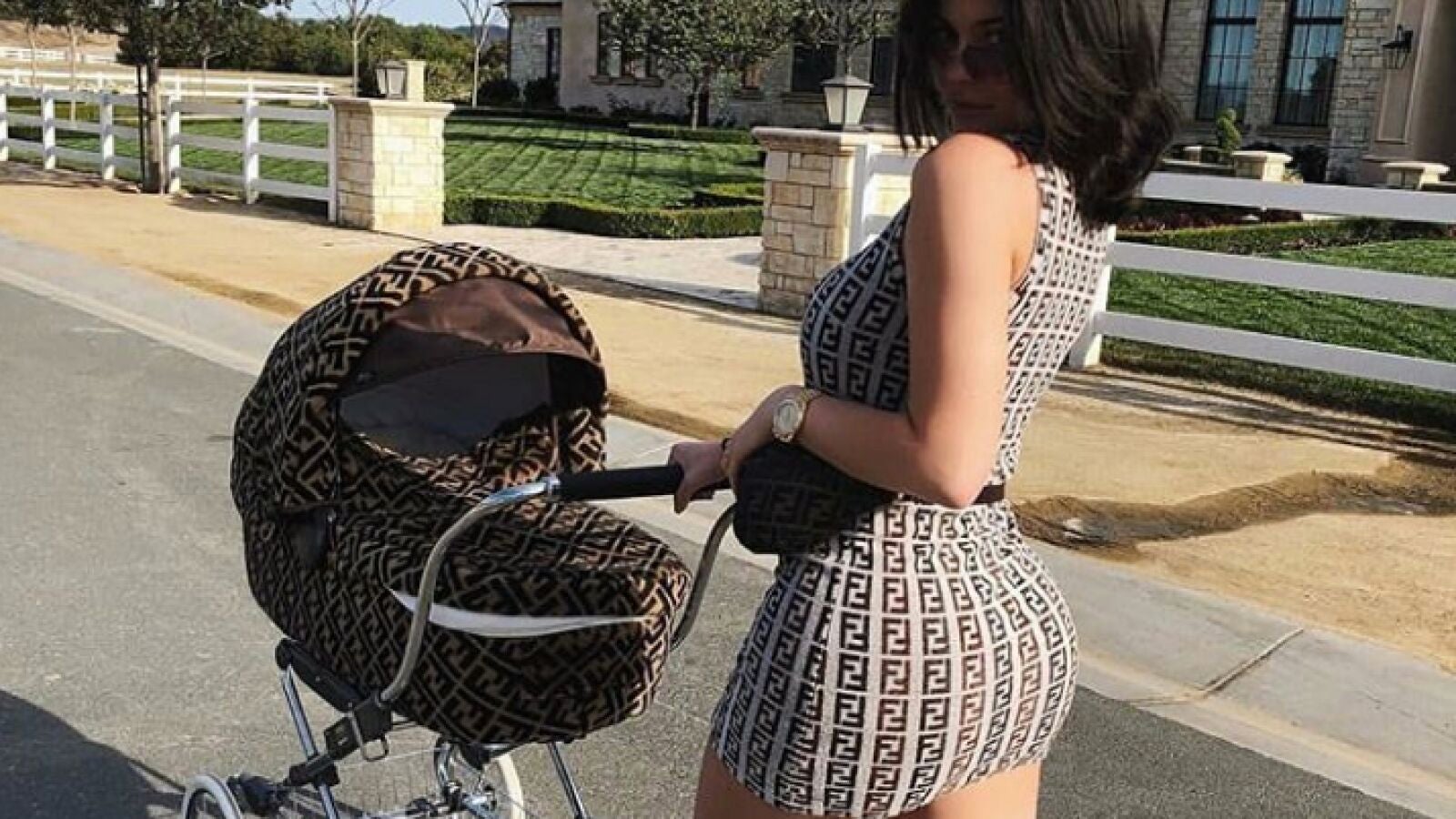 Me comporté como un Kardashian e hice una cuenta de Instagram de mi bebé 