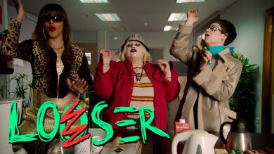 Tecnopop subversivo y actitud punk: así es la banda sonora de Looser, la serie de Soy una Pringada