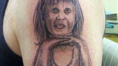 Los peores tatuajes del mundo (que te dejarán con la boca abierta)