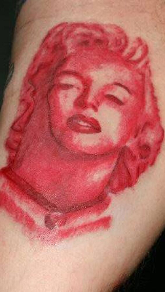 Marylin, en versión cuellotoro Fernando Alonso