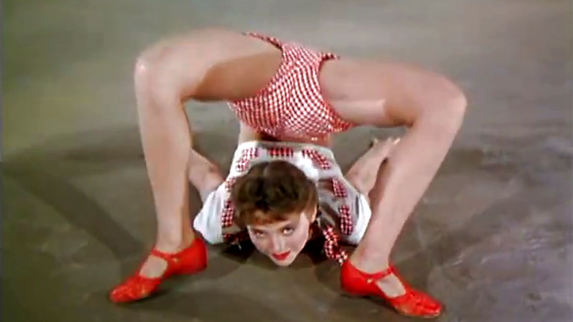 El v&iacute;deo musical de los a&ntilde;os 40 &lsquo;Solid Potato Salad&rsquo; se ha hecho c&eacute;lebre en redes 