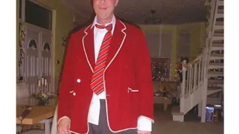 Escolaridad hasta los 30 Escolaridad hasta los 30