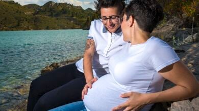 Así es ser madre y lesbiana: una carrera de obstáculos que busca un final feliz