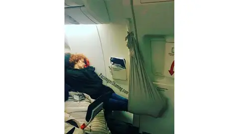 Cosas raras que te encuentras en un avión Cosas raras que te encuentras en un avión