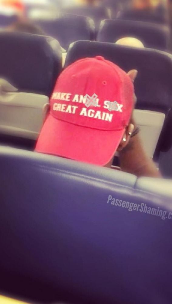 Cosas raras que te encuentras en un avión
