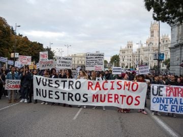 Cientos de personas se manifiestan en Madrid contra el racismo institucional
