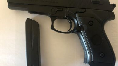 Cuánto cuesta tener un arma en España