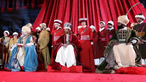 Los Reyes Magos (Melchor, Gaspar y Baltasar) en la Cabalgata de Madrid Los Reyes Magos (Melchor, Gaspar y Baltasar) en la Cabalgata de Madrid