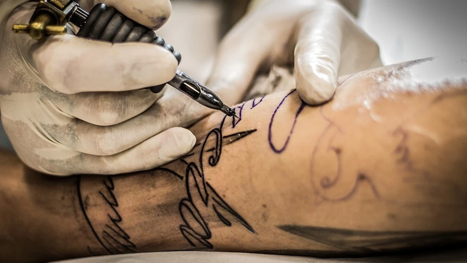 Tatuaje (Archivo)