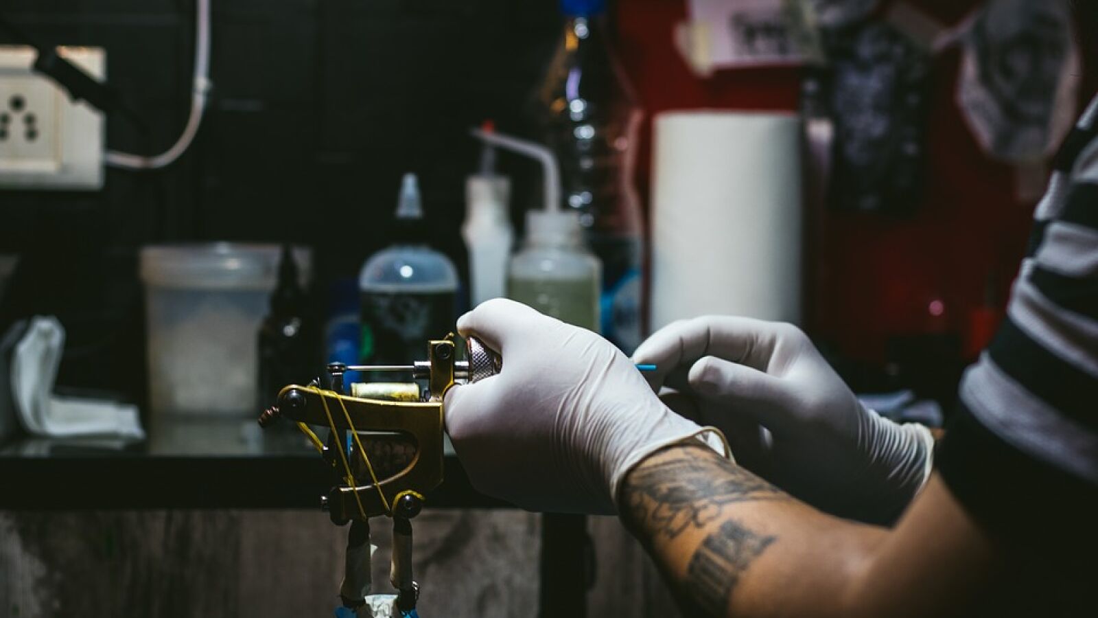 8 creativas formas de cubrir marcas de nacimiento y cicatrices