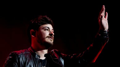 Cepeda filtra sus canciones en Telegram: “Recordad este día como el que me echan de Universal”