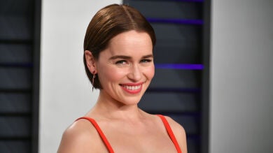 ¡Dracarys! Emilia Clarke de 'Juego de Tronos' se hace youtuber por un día