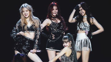 BLACKPINK durante su actuación en Coachella 2019