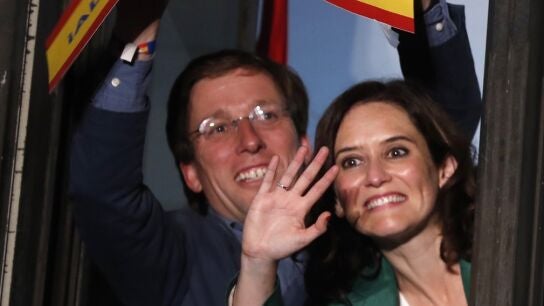 Isabel Díaz Ayuso y Martínez Almeida