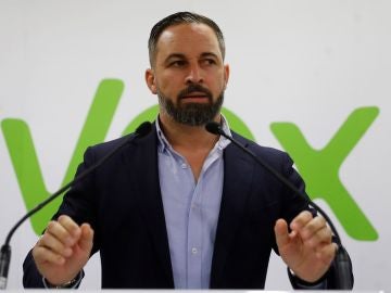 Santiago Abascal ante los medios (Archivo)