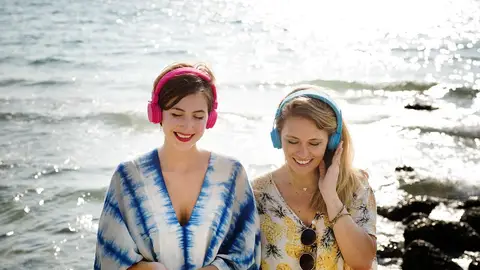 Música, amigos y verano Música, amigos y verano