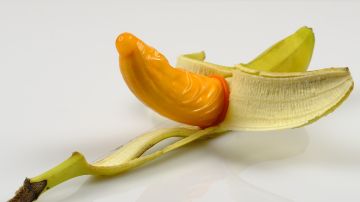 Plátano con preservativo.