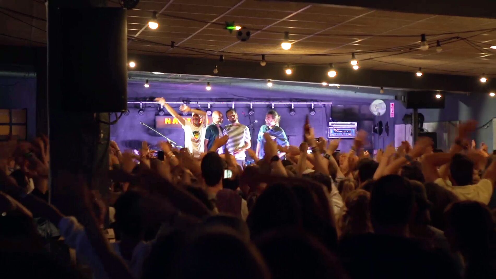 El N&aacute;utico se llena de m&uacute;sica y emoci&oacute;n en la presentaci&oacute;n de su serie documental de Flooxer