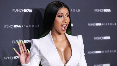 Detienen a Offset, marido de Cardi B, mientras hace un directo de Instagram 