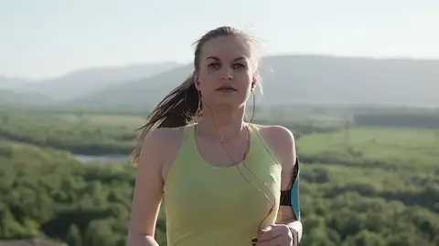 Mujer haciendo ejercicio Mujer haciendo ejercicio