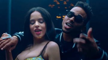 Rosalía y Ozuna en el videoclip de 'Yo X Ti, Tu X Mi'
