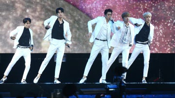 KNK en concierto