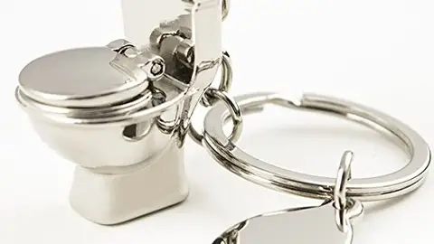 Llavero con forma de váter Llavero con forma de váter