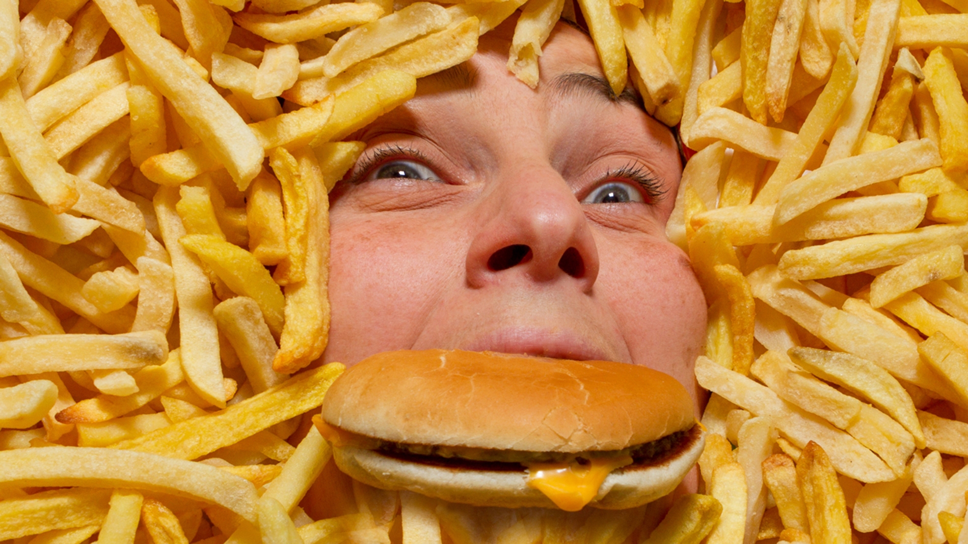 Hábitos que debes dejar para comer más sano