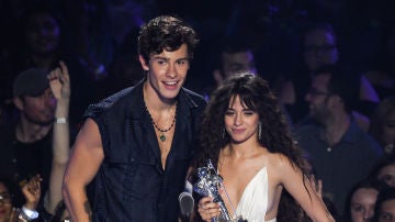 Shawn Mendes y Camila Cabello